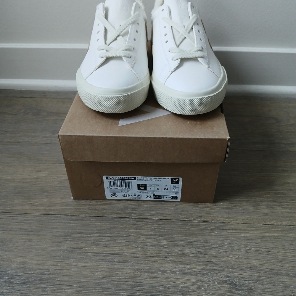 Veja “Winter” Athletic Sneakers - Picture 9 of 9